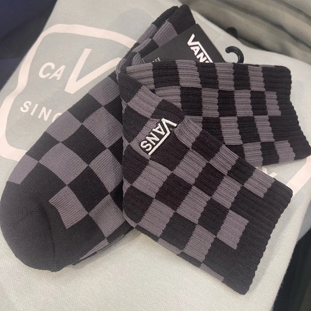 Vans Checkerboard Pewter / Black Crew Socks (1 pair) Monochrome Checkered Crew